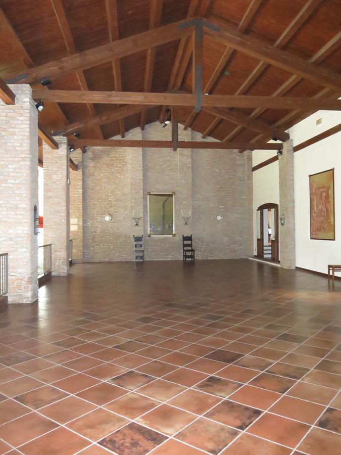 Villa Schiavi Sermide Luaran gambar